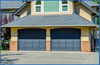 Neighborhood Garage Door Service Line Lexington, PA 215-394-0211